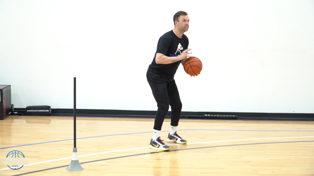 Master The Flare Screen Footwork - HoopDynamic.com